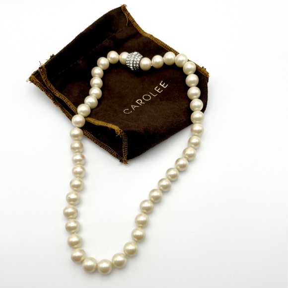 CAROLEE LUX Faux Pearls - Picture 6 of 8
